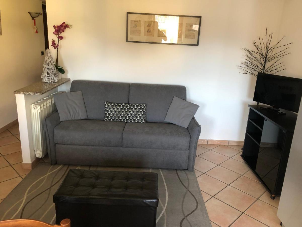 Casa Vacanze Nicoletta Aosta Ngoại thất bức ảnh